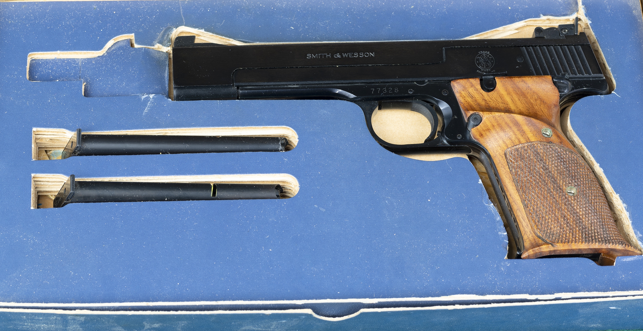 Smith & Wesson S&W Model 41 22 LR 22LR Pistol 5.5 Barrel NICE